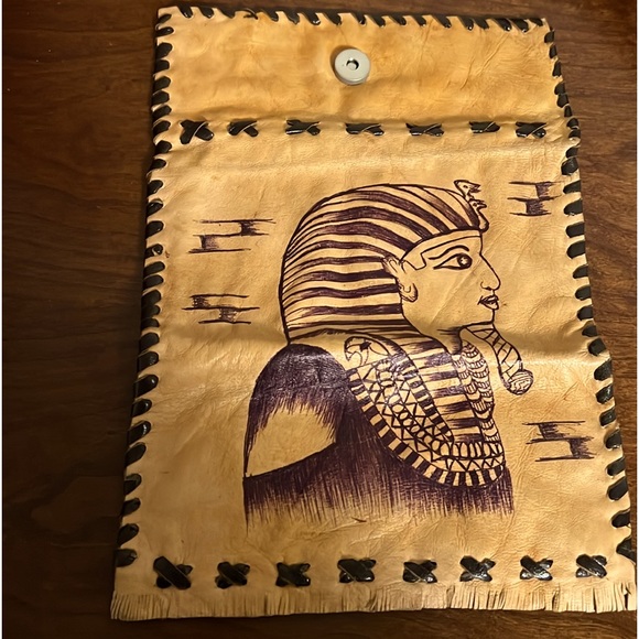 Clutch The Egyptian King main image 0